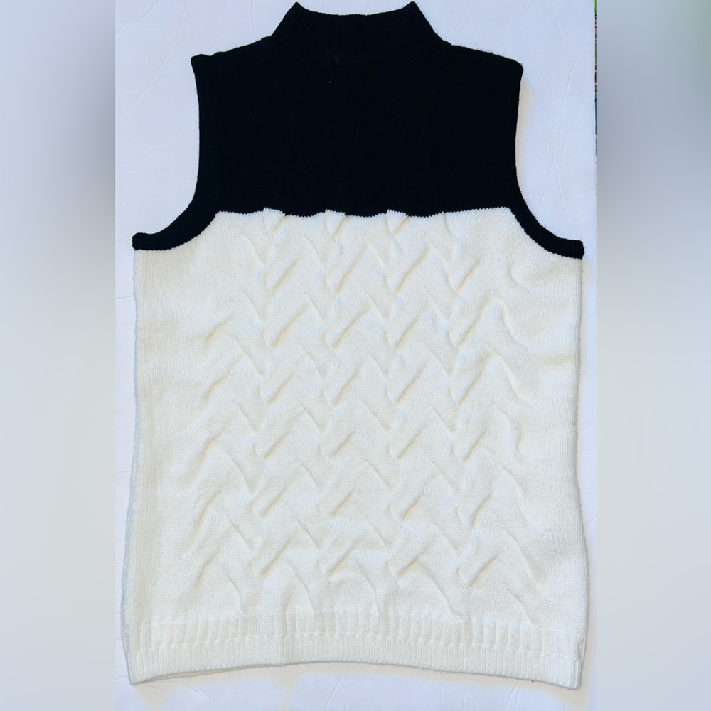 Calvin Klein Black & White Sweater Vest Cable Knit Mock Neck size M